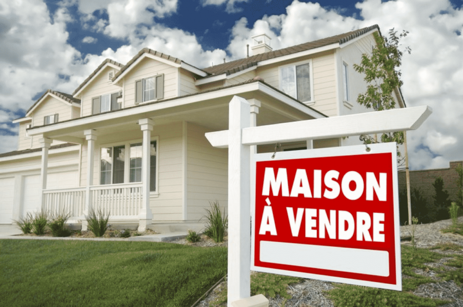 Faire appel à un agent immobilier pour vendre sa maison