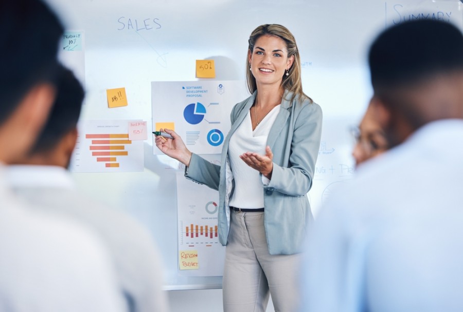 Quelles sont les trois stratégies génériques de Porter ? Quelles sont les trois stratégies génériques de Porter ?