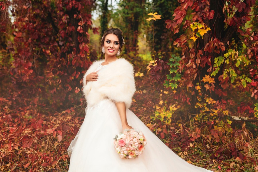 Quelle est la tenue idéale pour un mariage en automne ?
